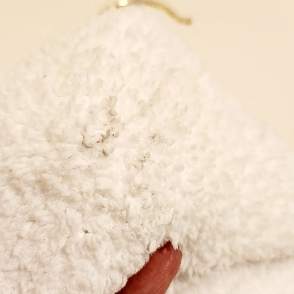 Barefoot Dreams | Women's White CozyChic® Ribbed Hooded Robe (Size 2/Medium)